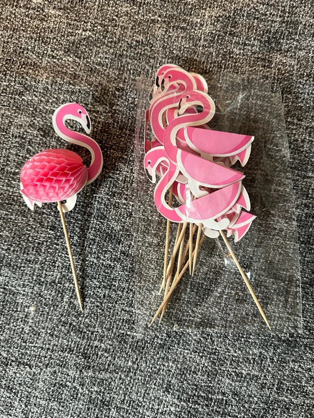 Decorations for a Pink Flamingo Birthday • summer decorations